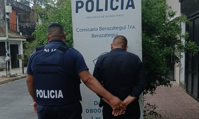Berazategui – Quiso entrar por la fuerza a la casa de su ex pareja, fue detenido